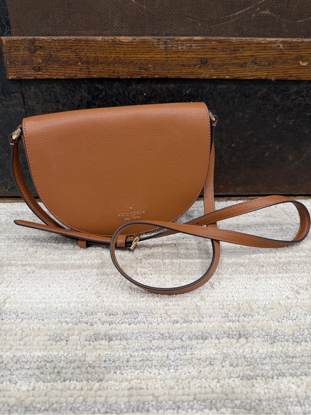kate spade tan leather half-moon crossbody bag